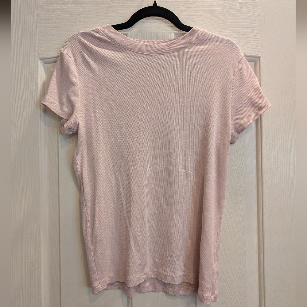 A New Day Light Pink Short Sleeve Tee Size Large